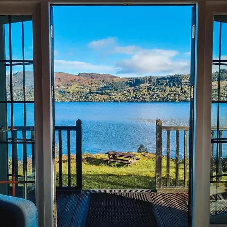 Cabins At Old Pier House Fort Augustus Room photo