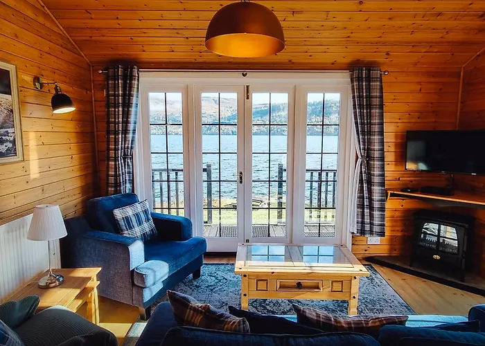 Cabins At Old Pier House